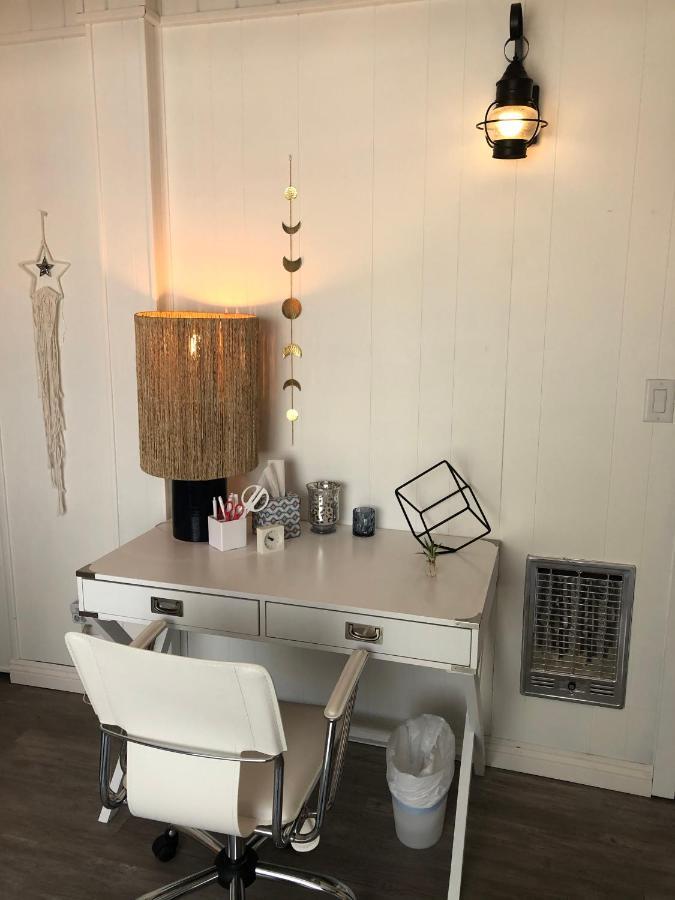 Maison Solange-Red Barn Farmhouse Style- Moonridge Big Bear City Buitenkant foto